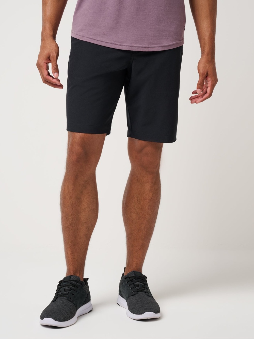 TravisMathew Men’s Size 32 Black Performance Golf Shorts 10” Inseam
